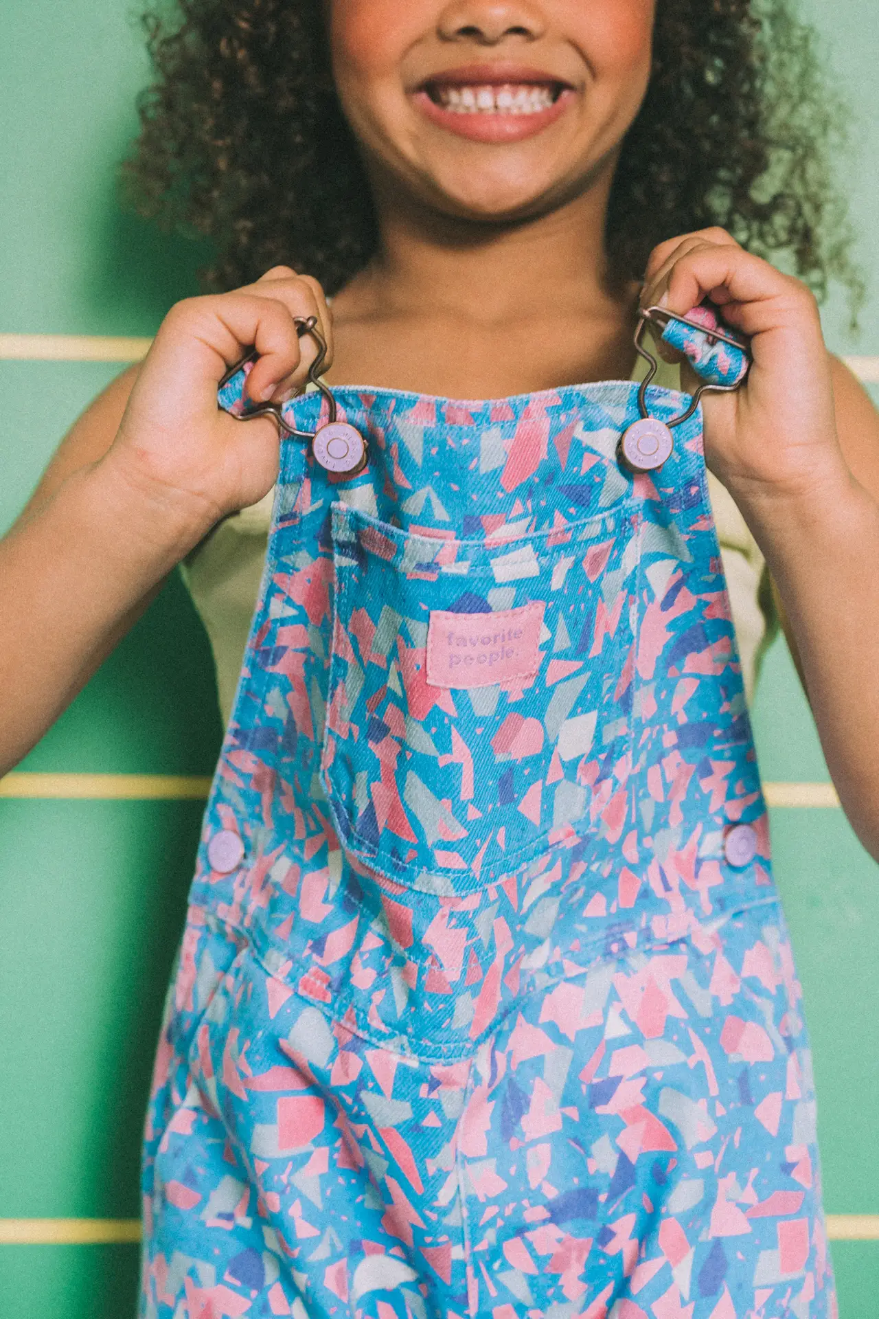 LOOKBOOK_0220 – Togs Moments +Post Title + Separator + Category + Separator + Site Title