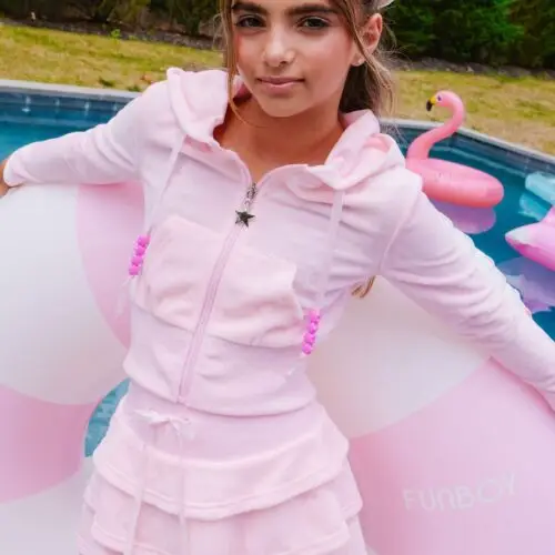  +Post Title + Separator + Category + Separator + Site Title