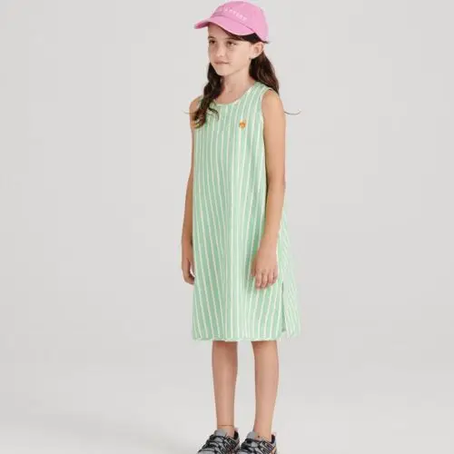  +Post Title + Separator + Category + Separator + Site Title