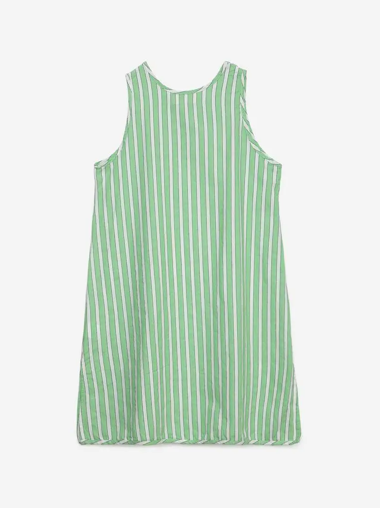 download (57) – Togs Moments +Post Title + Separator + Category + Separator + Site Title