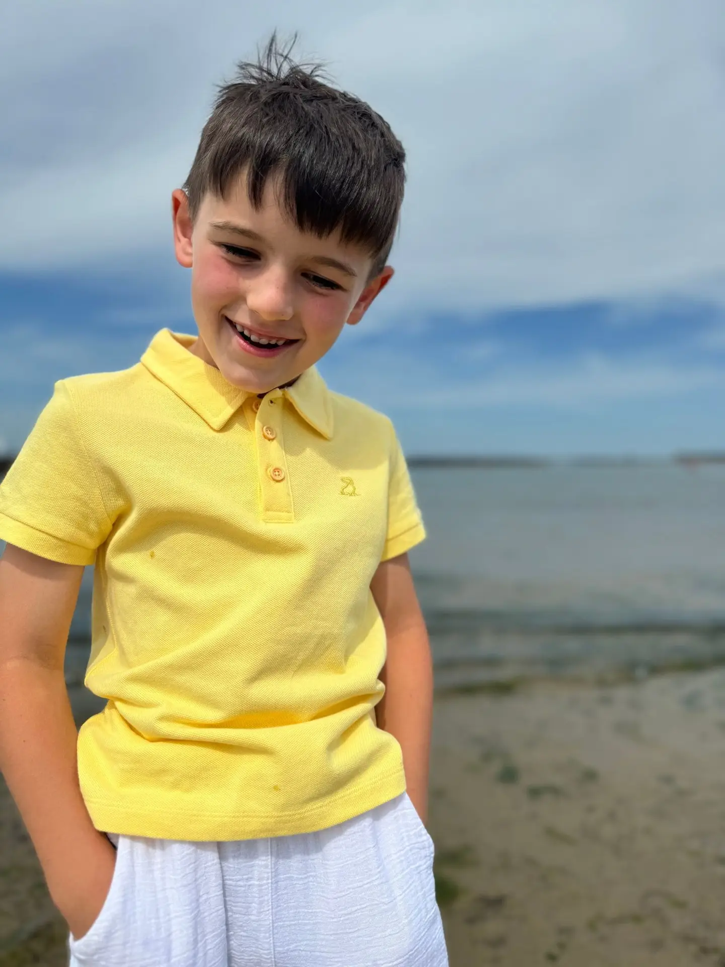 HB1462e-3 – Togs Moments +Post Title + Separator + Category + Separator + Site Title