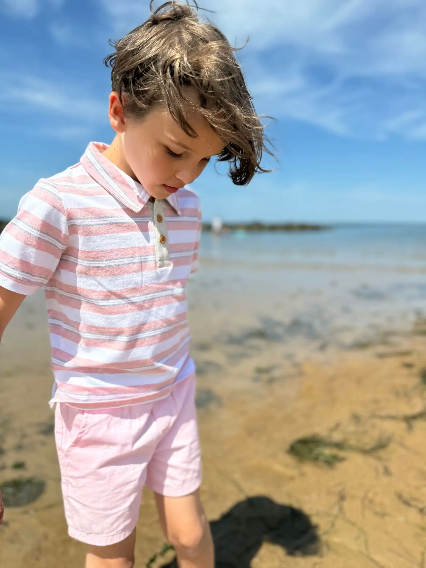 HB1466h-4 – Togs Moments +Post Title + Separator + Category + Separator + Site Title