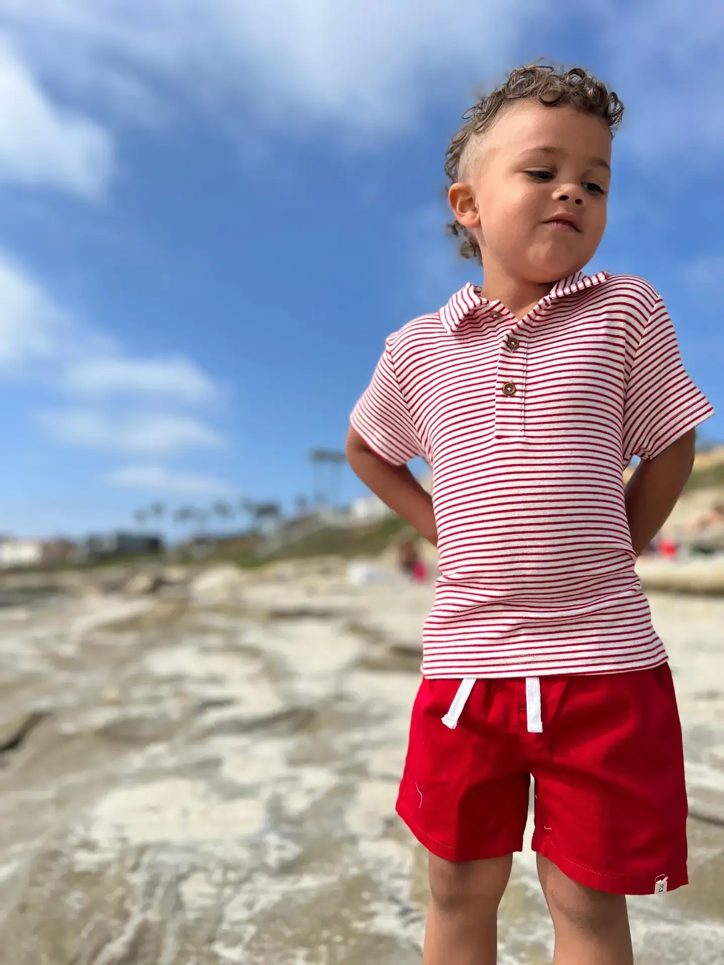 HB170cSS25-RED-3 – Togs Moments +Post Title + Separator + Category + Separator + Site Title