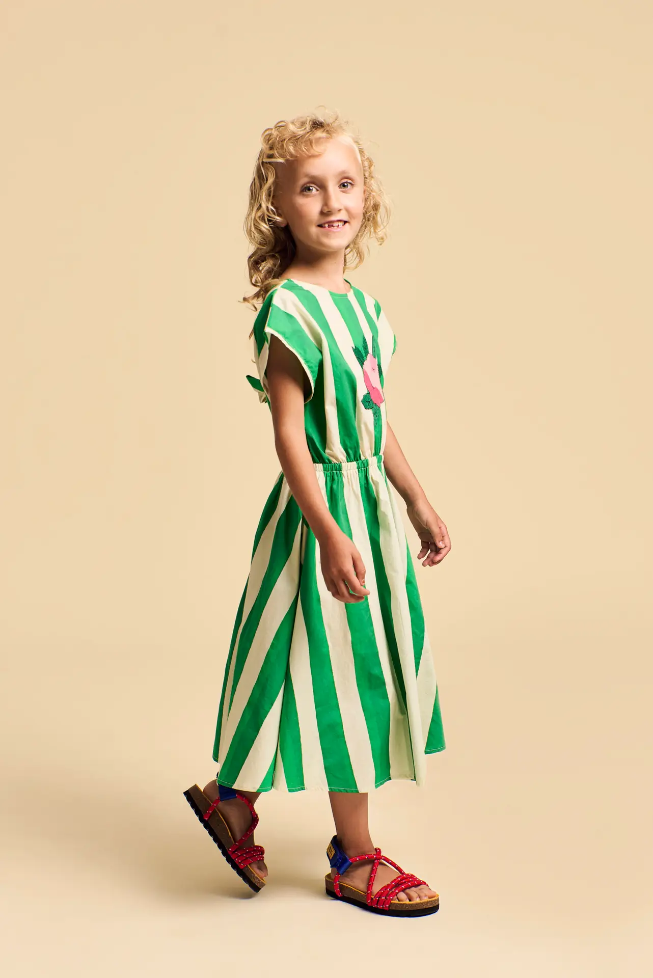 Look_58_2715r_a – Togs Moments +Post Title + Separator + Category + Separator + Site Title