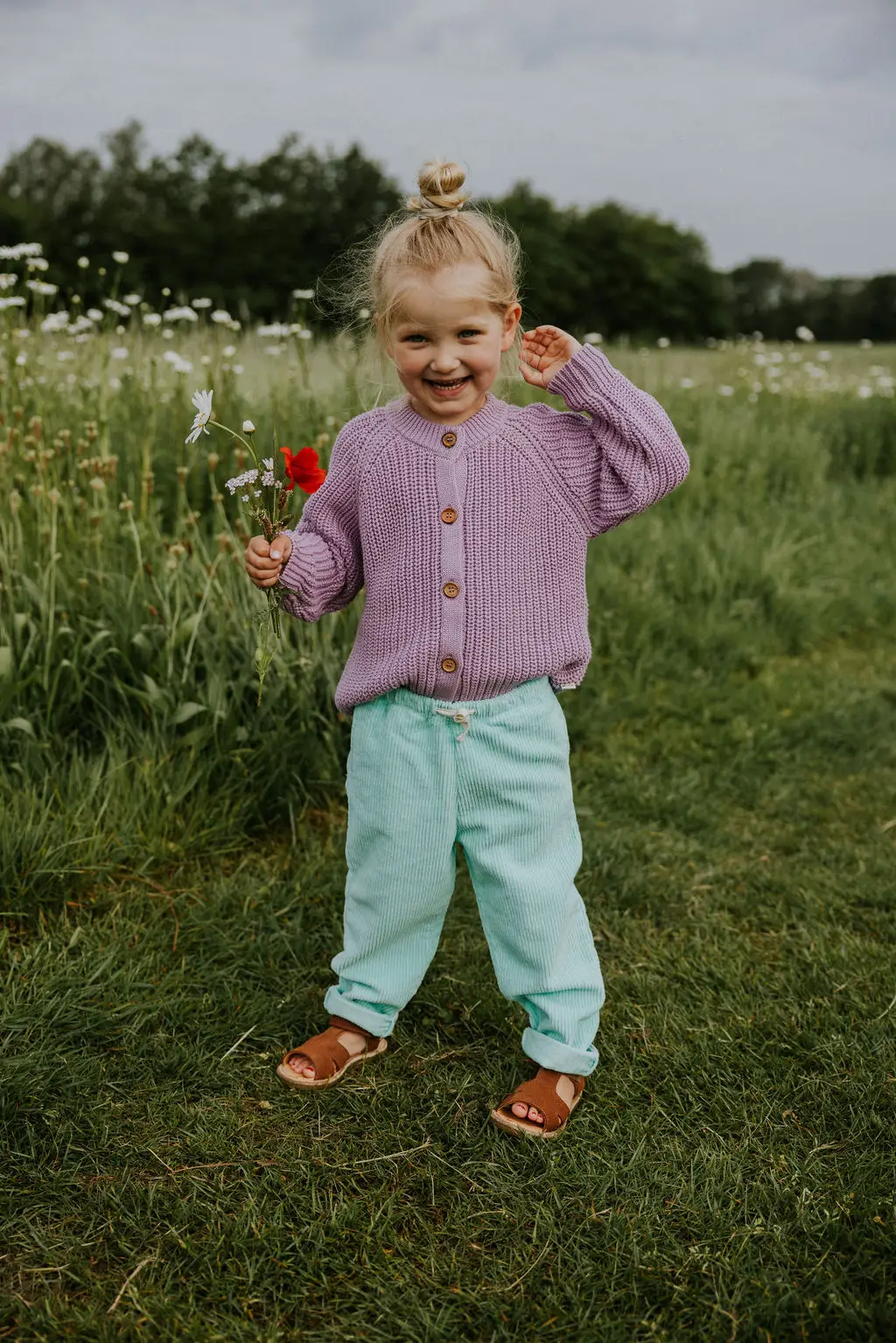 1 – Togs Moments +Post Title + Separator + Category + Separator + Site Title