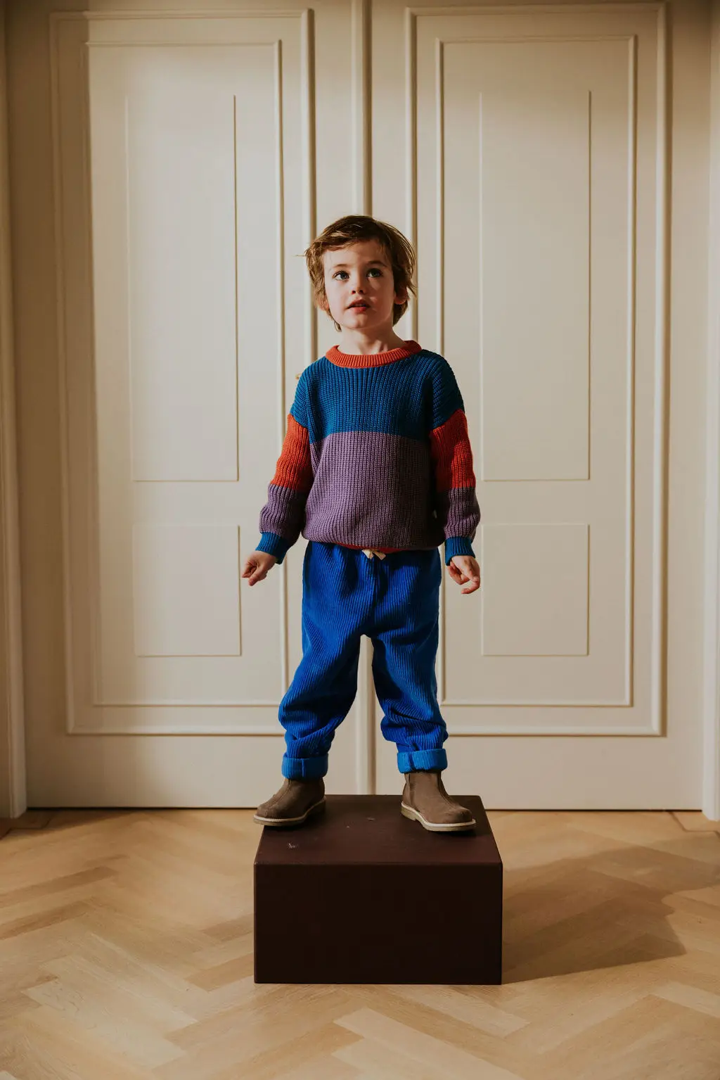 2 – Togs Moments +Post Title + Separator + Category + Separator + Site Title