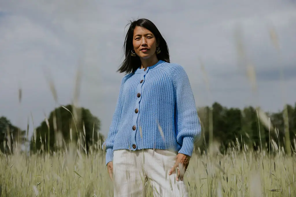 3 – Togs Moments +Post Title + Separator + Category + Separator + Site Title