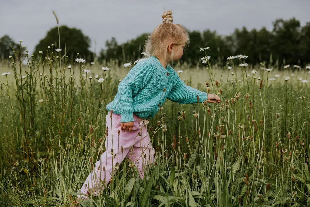 9 – Togs Moments +Post Title + Separator + Category + Separator + Site Title