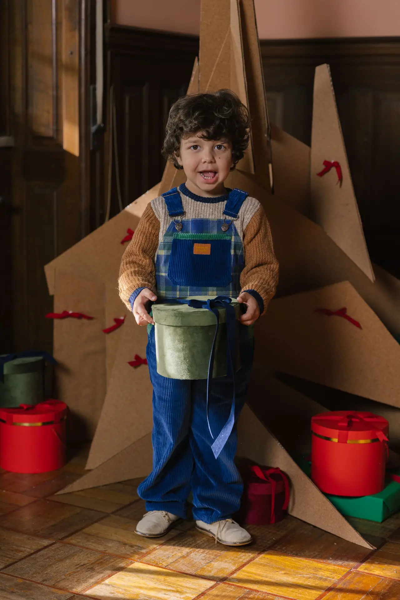 FAVORITE_PEOPLE_FOCLORE_CAMPAIGN_WEB-469 – Togs Moments +Post Title + Separator + Category + Separator + Site Title