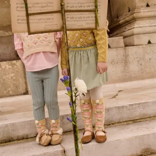  +Post Title + Separator + Category + Separator + Site Title