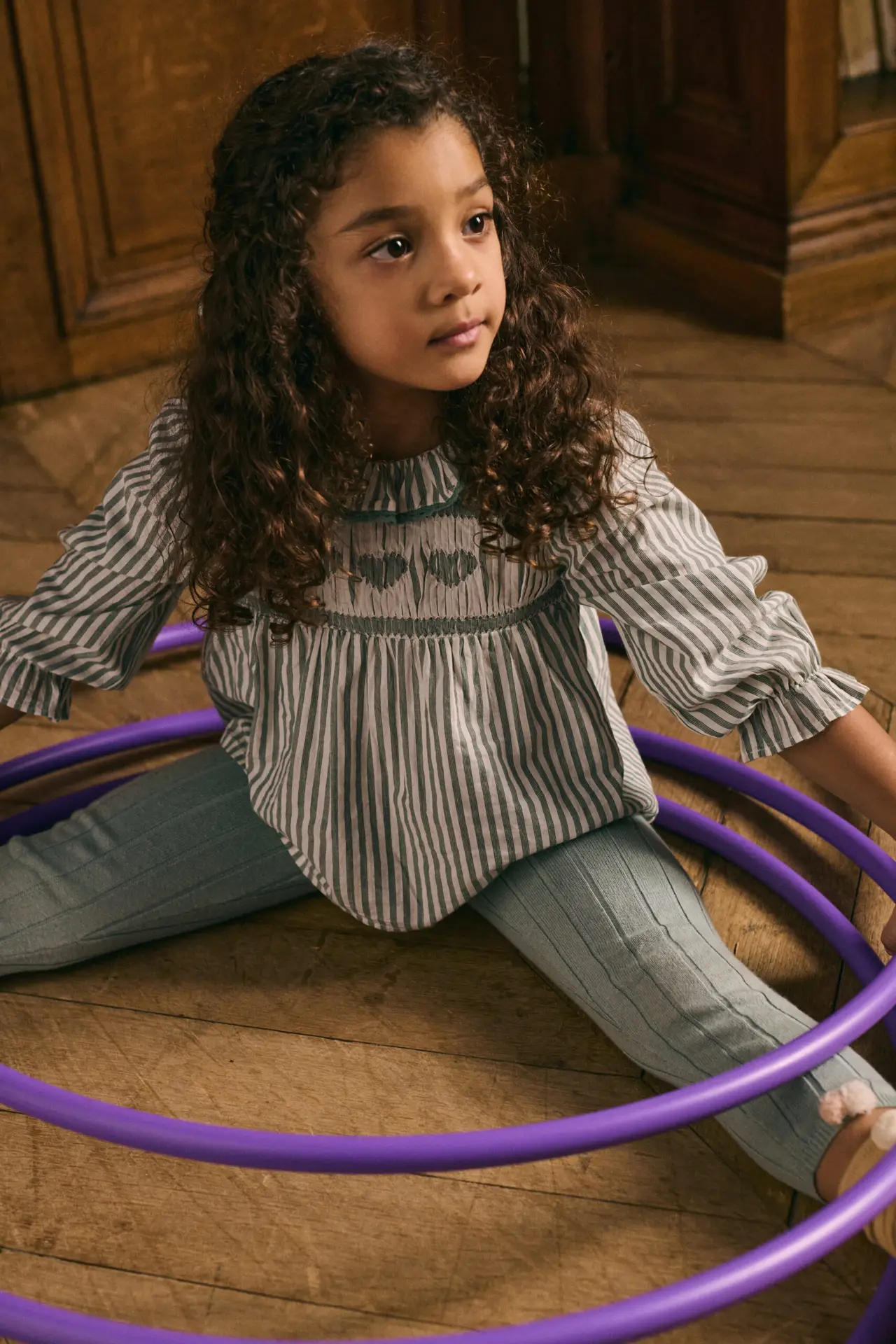 GRC-W25-L0263_1 – Togs Moments +Post Title + Separator + Category + Separator + Site Title