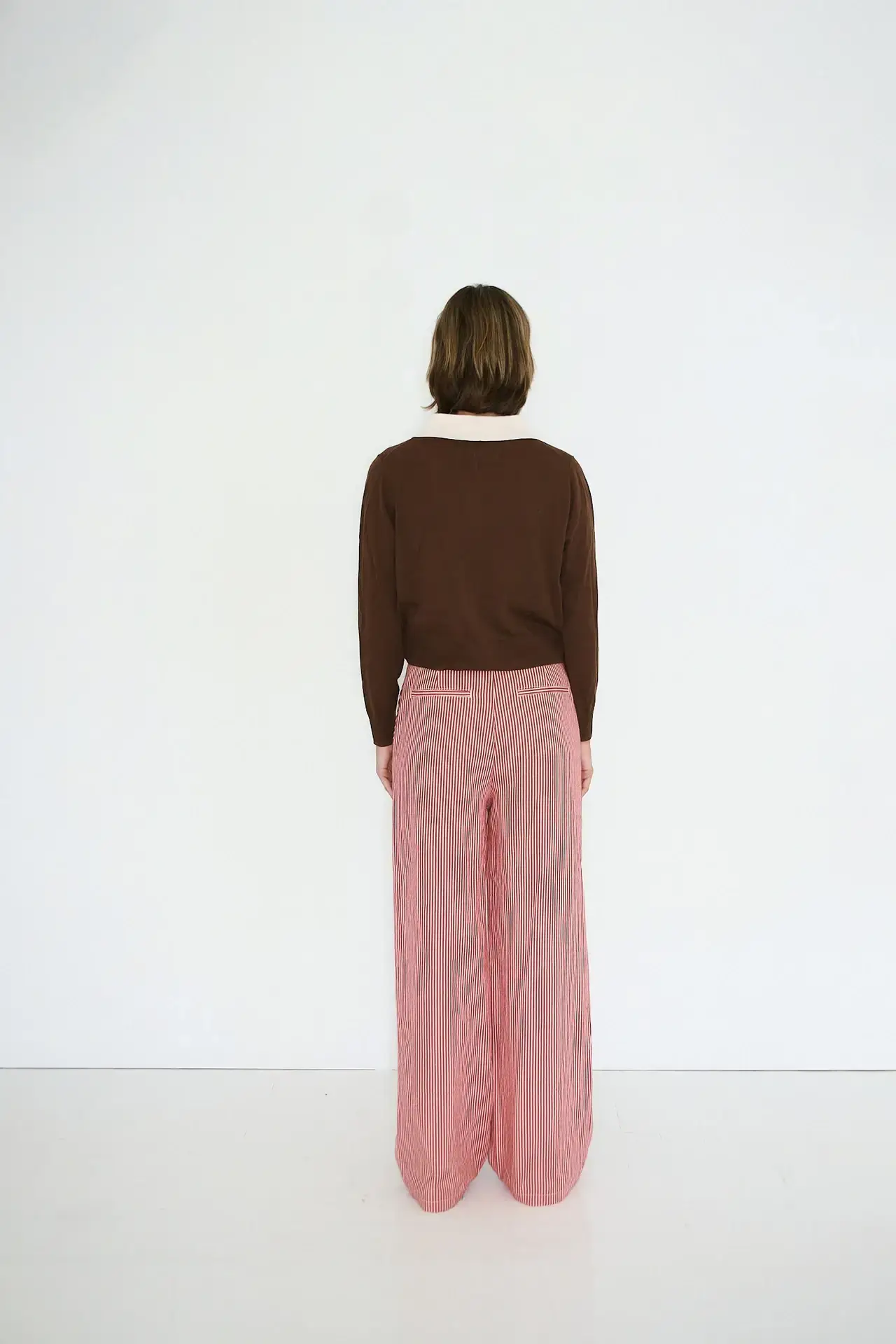 aw25-657-j08_7 – Togs Moments +Post Title + Separator + Category + Separator + Site Title