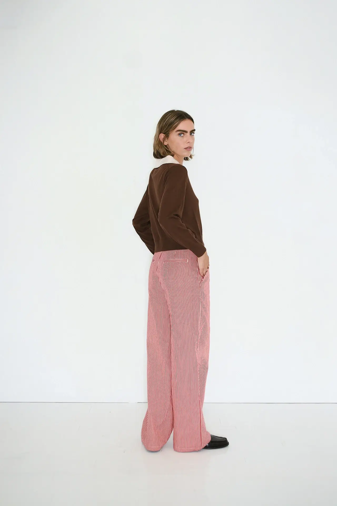 aw25-657-j08_9 – Togs Moments +Post Title + Separator + Category + Separator + Site Title