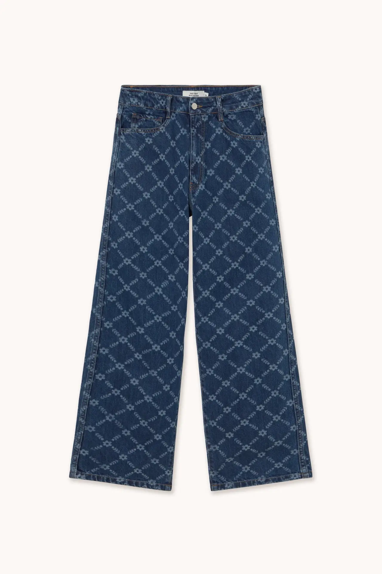 aw25-710-l30_1 – Togs Moments +Post Title + Separator + Category + Separator + Site Title