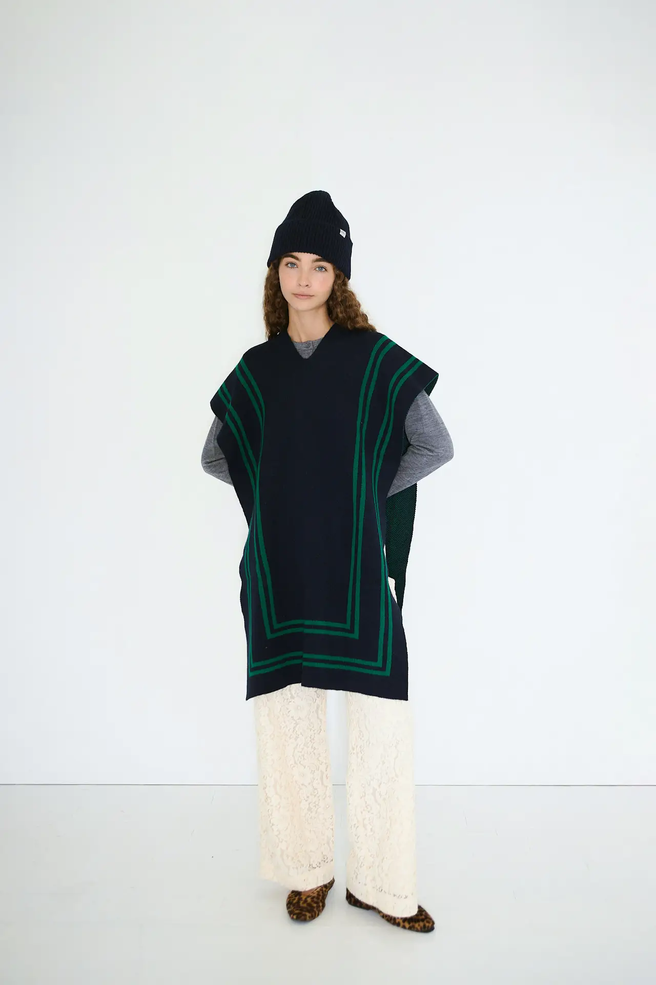 AW25-732-107_6 – Togs Moments +Post Title + Separator + Category + Separator + Site Title