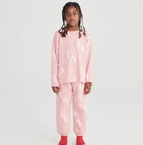  +Post Title + Separator + Category + Separator + Site Title