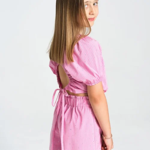  +Post Title + Separator + Category + Separator + Site Title